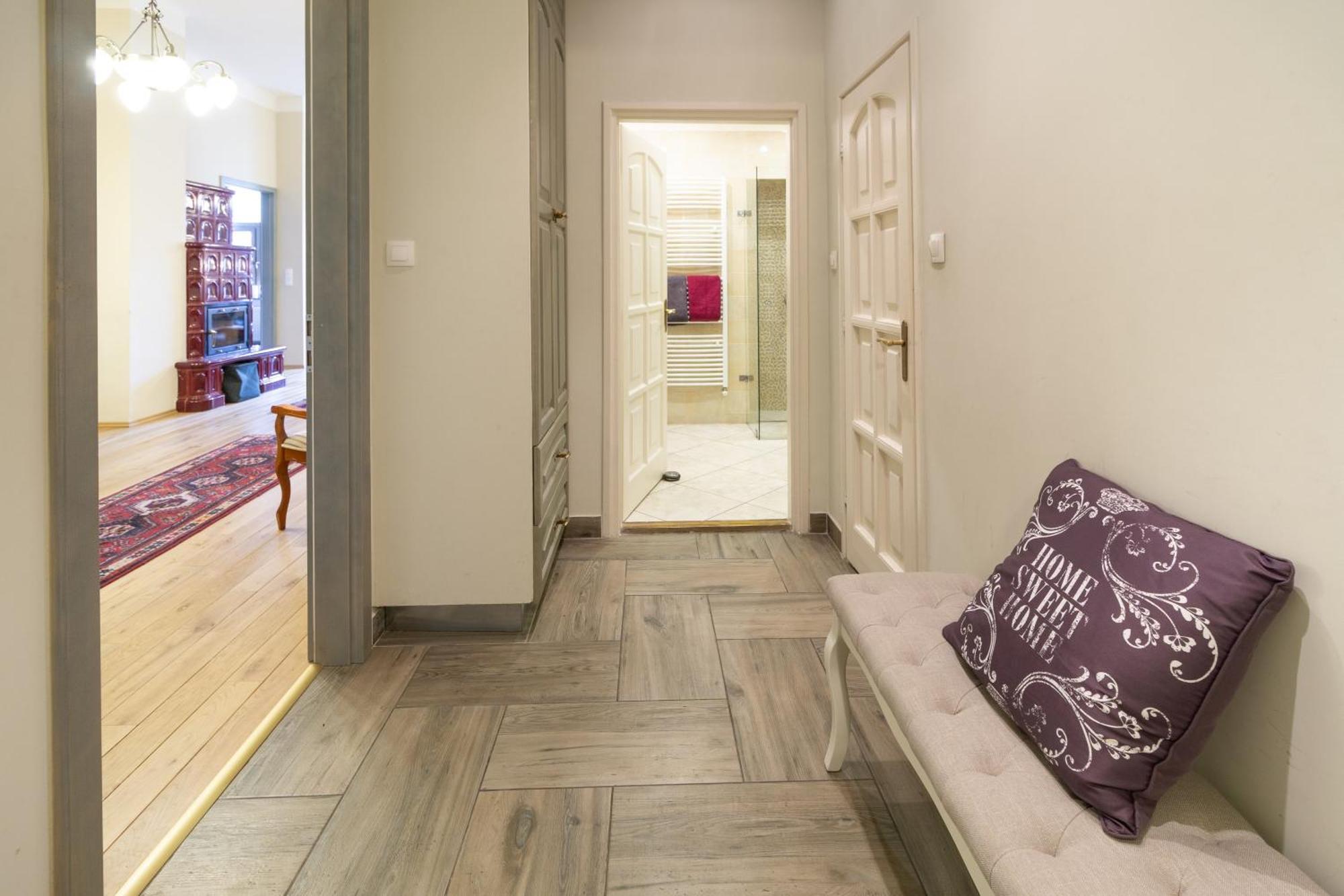 Jewel In Buda Apartment Budapest Esterno foto