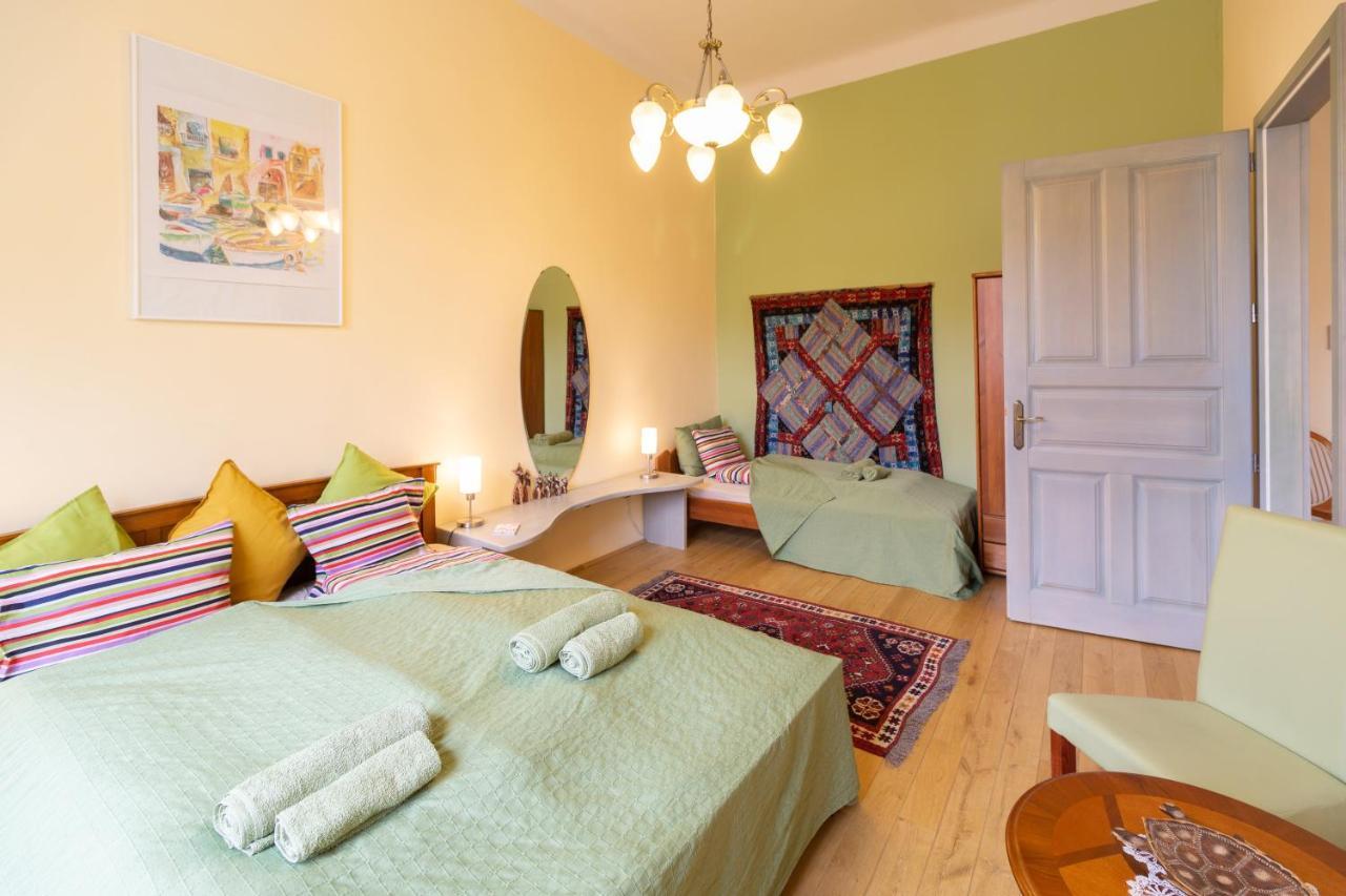 Jewel In Buda Apartment Budapest Esterno foto