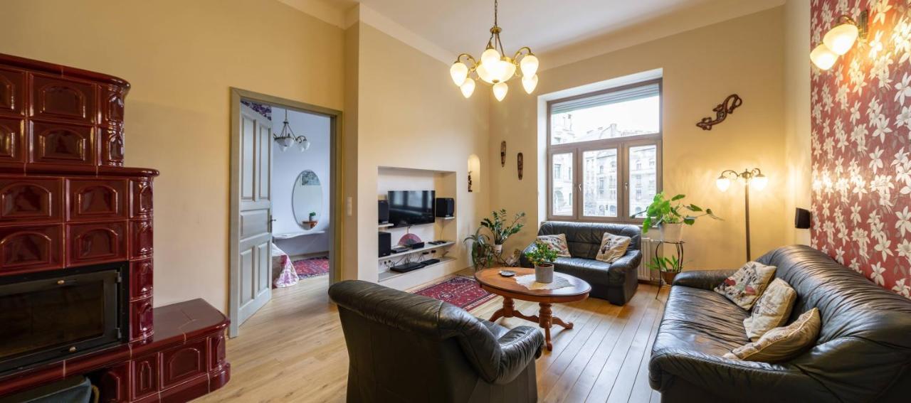 Jewel In Buda Apartment Budapest Esterno foto