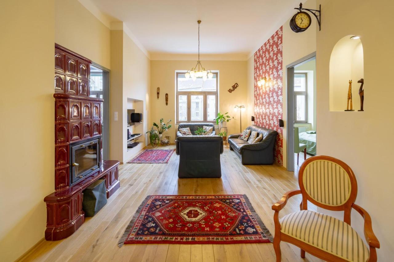 Jewel In Buda Apartment Budapest Esterno foto