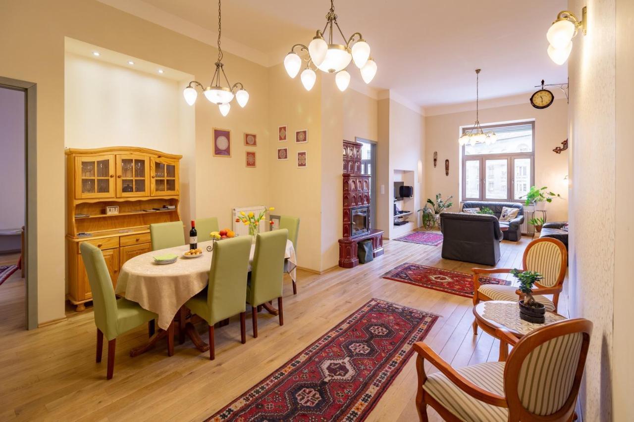 Jewel In Buda Apartment Budapest Esterno foto