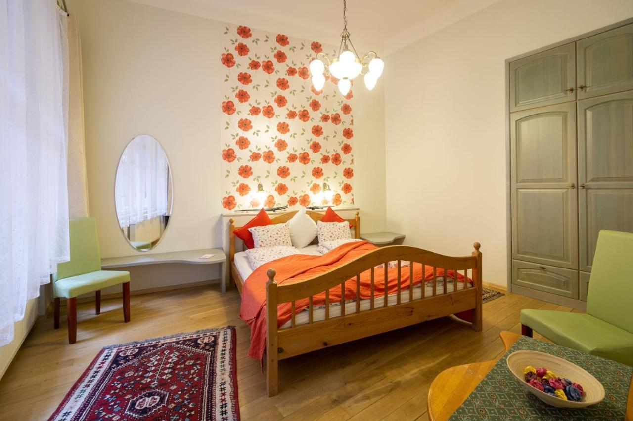 Jewel In Buda Apartment Budapest Esterno foto